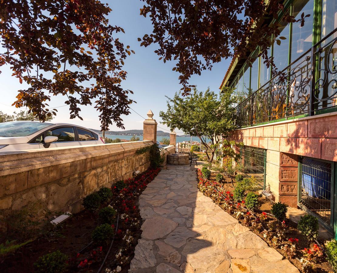 Cunda Esen Hotel Ayvalik Exterior photo